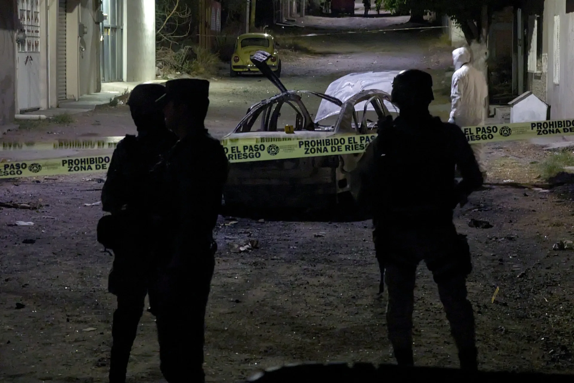 Forças de segurança mexicanas em uma operação contra o crime organizado.