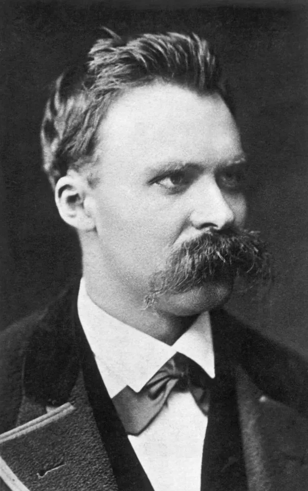 Capa do livro 'O Anticristo' de Friedrich Nietzsche, uma obra filosófica impactante.
