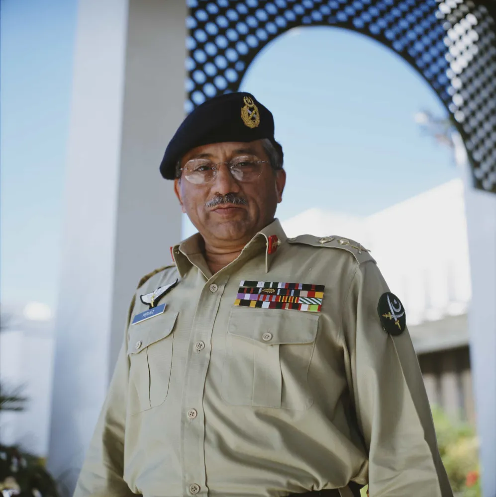 Pervez Musharraf, ex-presidente do Paquistão, em uniforme militar.