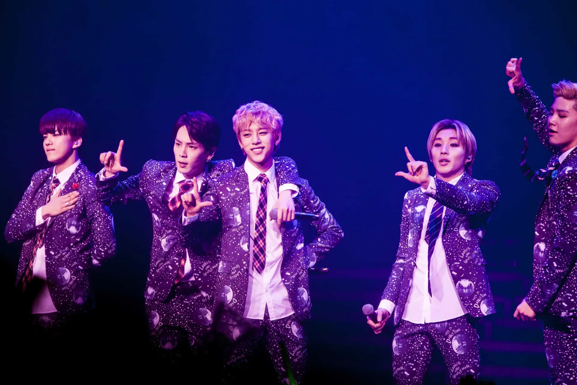Himchan, do grupo B.A.P., que também enfrentou sérios problemas de saúde devido a distúrbios alimentares.