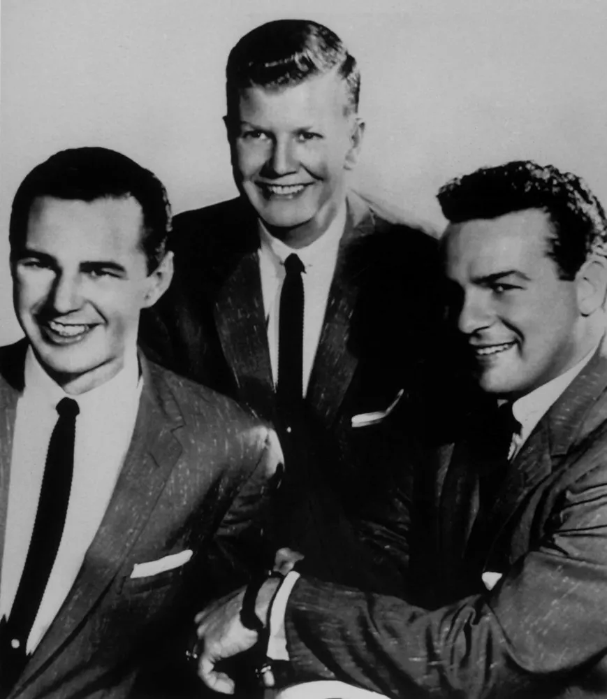 Retrato de Billy Tipton, posando como um típico músico de jazz de sua época.