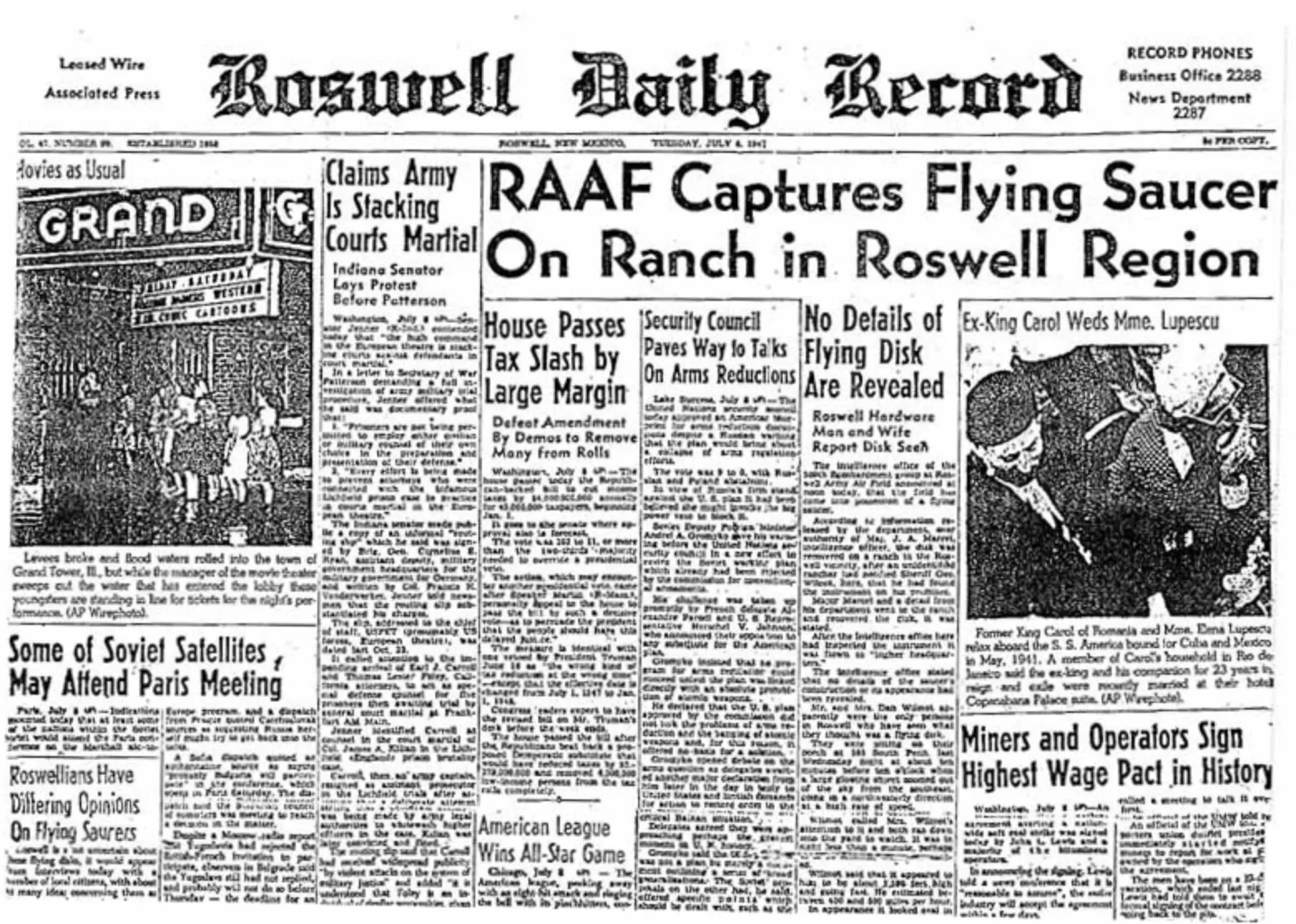 Manchete de jornal antiga sobre o incidente de Roswell.