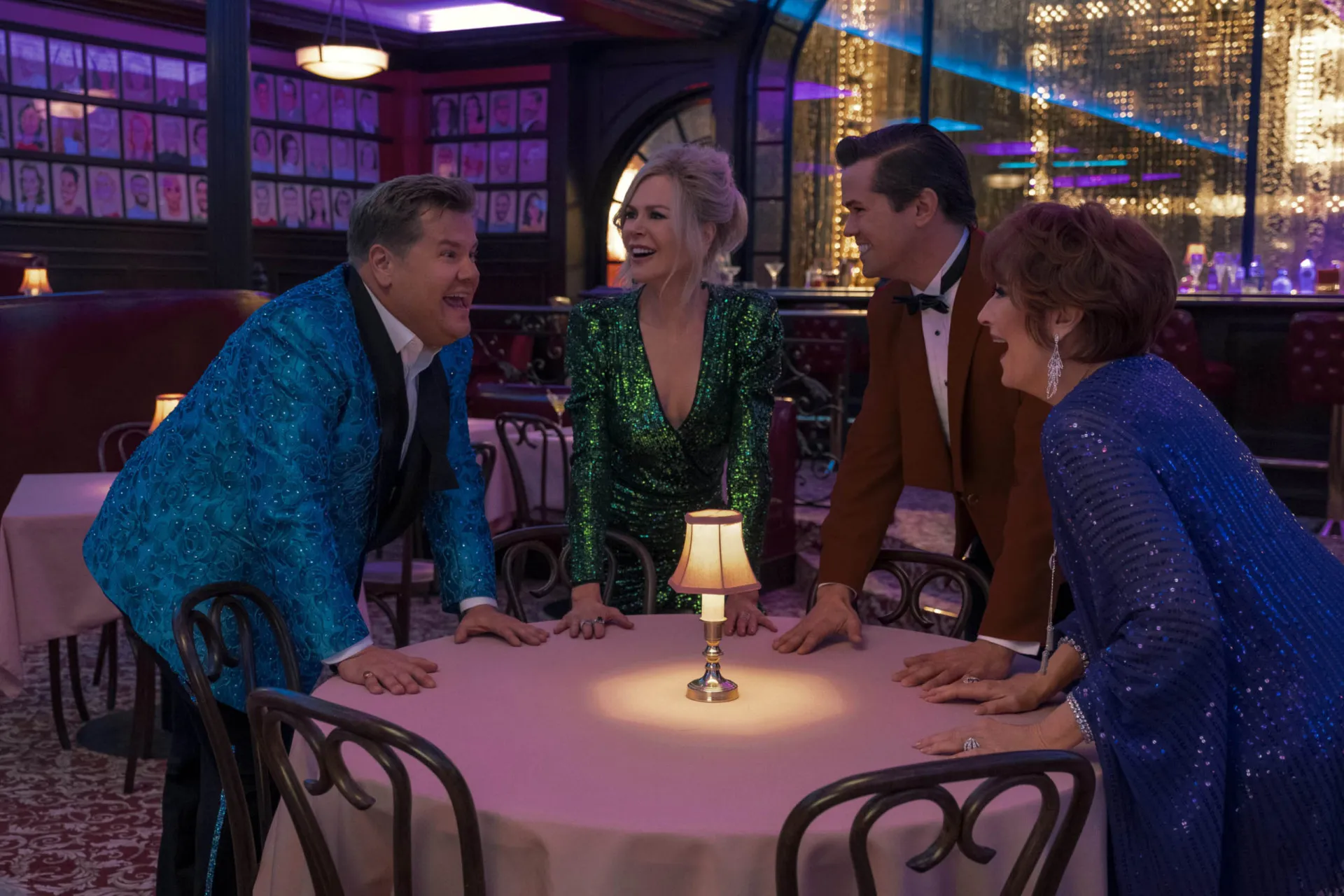Nicole Kidman no filme da Netflix 'A Festa de Formatura', com um visual extremamente glamoroso.