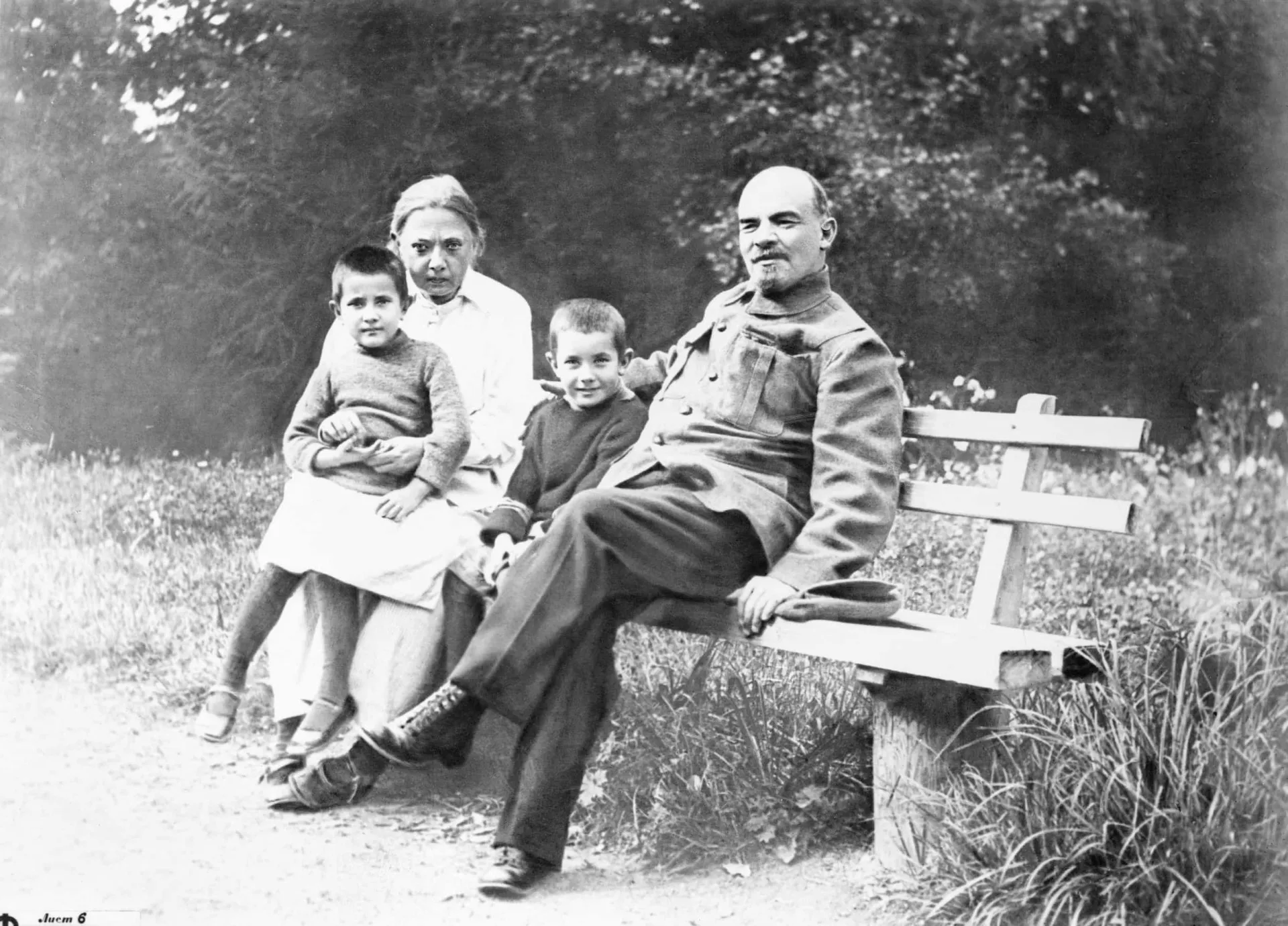 Nadezhda Krupskaya, esposa de Vladimir Lenin e uma revolucionária por si só.