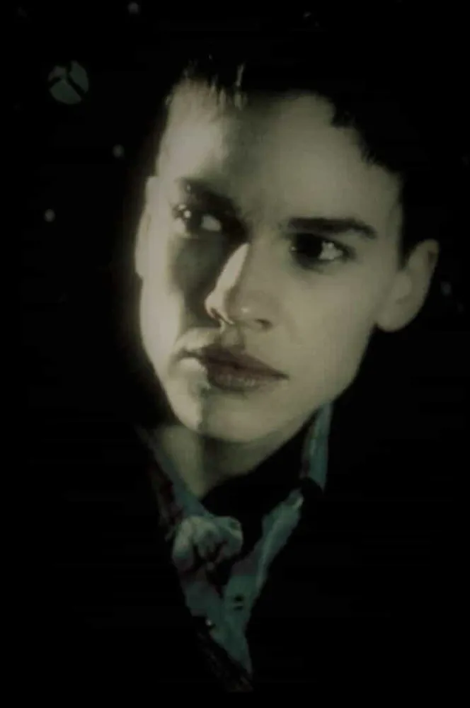 Hilary Swank como Brandon Teena no filme 'Meninos Não Choram'
