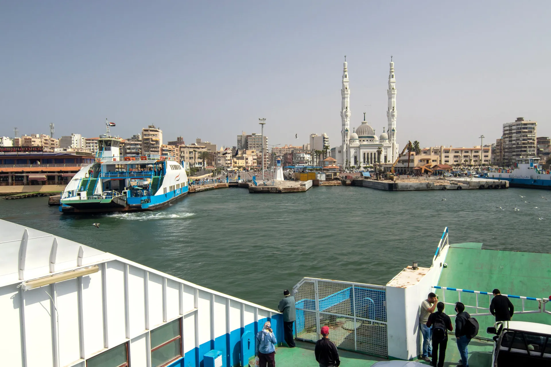 Edifícios históricos ao longo da orla de Port Said, no Egito.