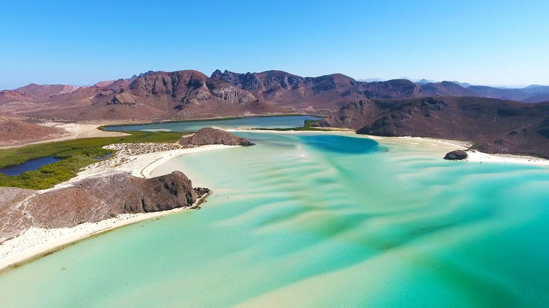 Formação rochosa em forma de cogumelo na Praia de Balandra, em La Paz, México.