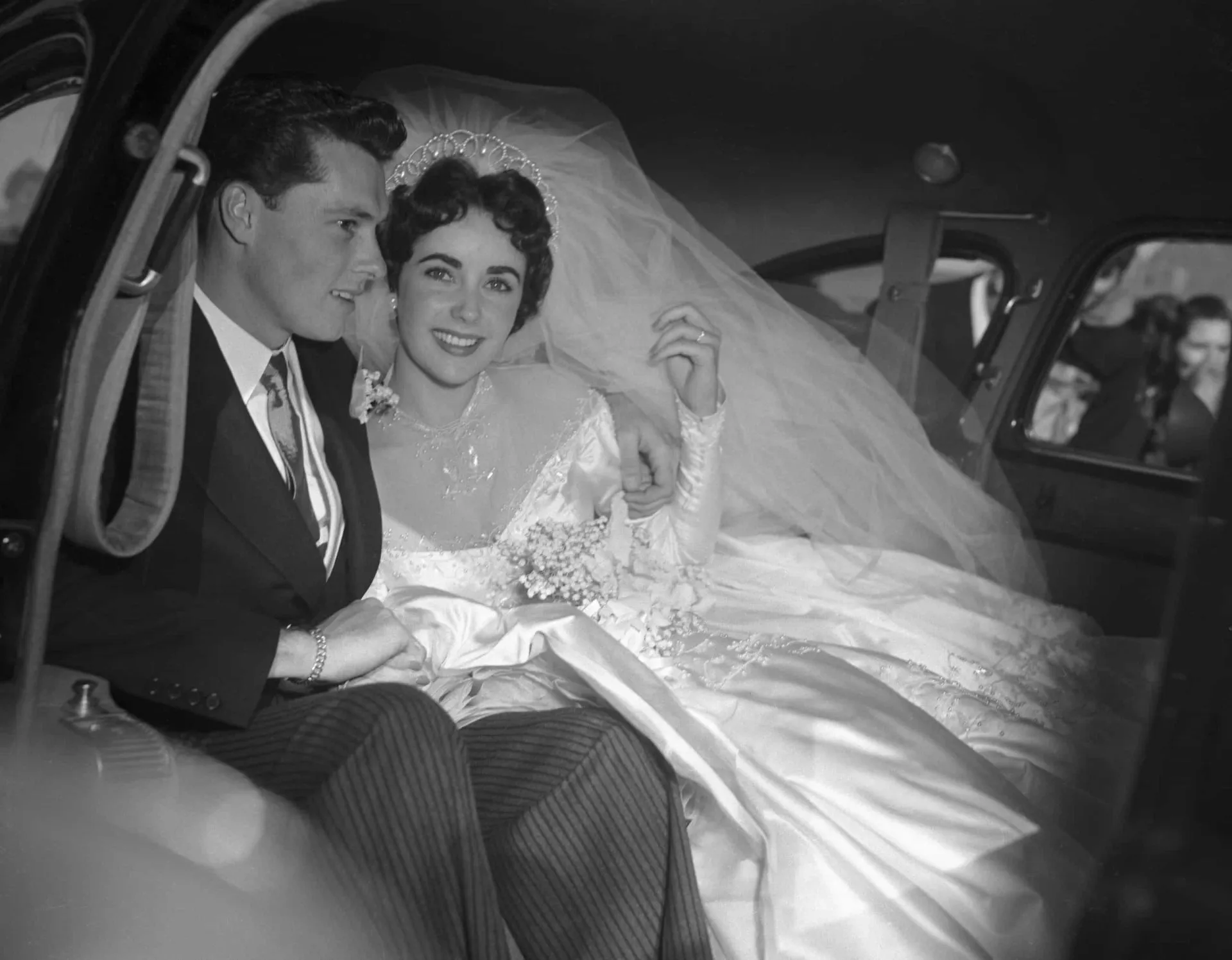 Elizabeth Taylor e Richard Burton, um dos casais mais icônicos de Hollywood.