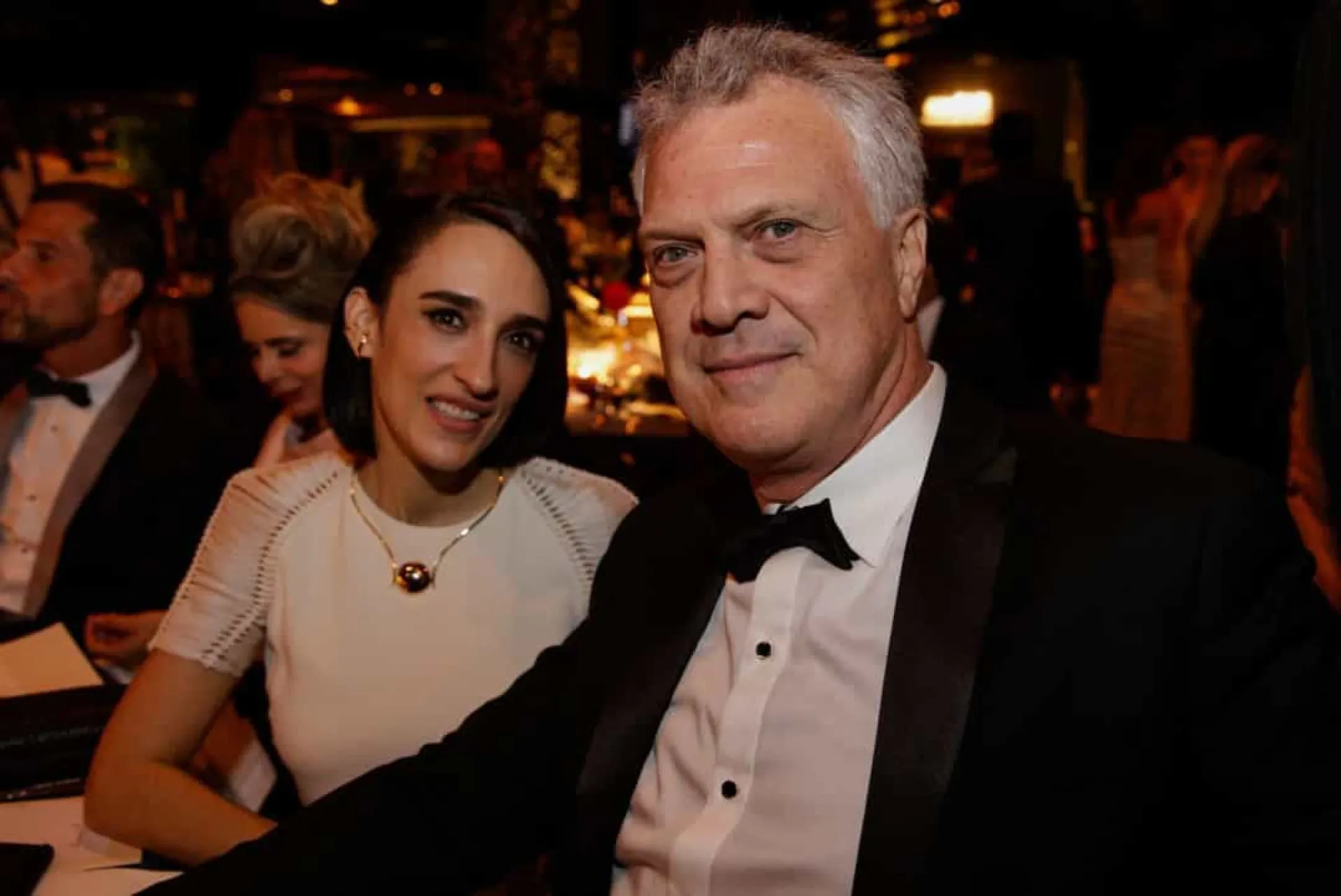 O apresentador Pedro Bial com sua esposa, a jornalista Maria Prata.