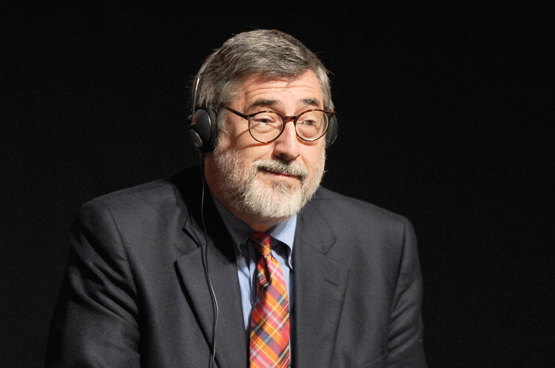 O diretor John Landis, conhecido por comédias e filmes de terror.