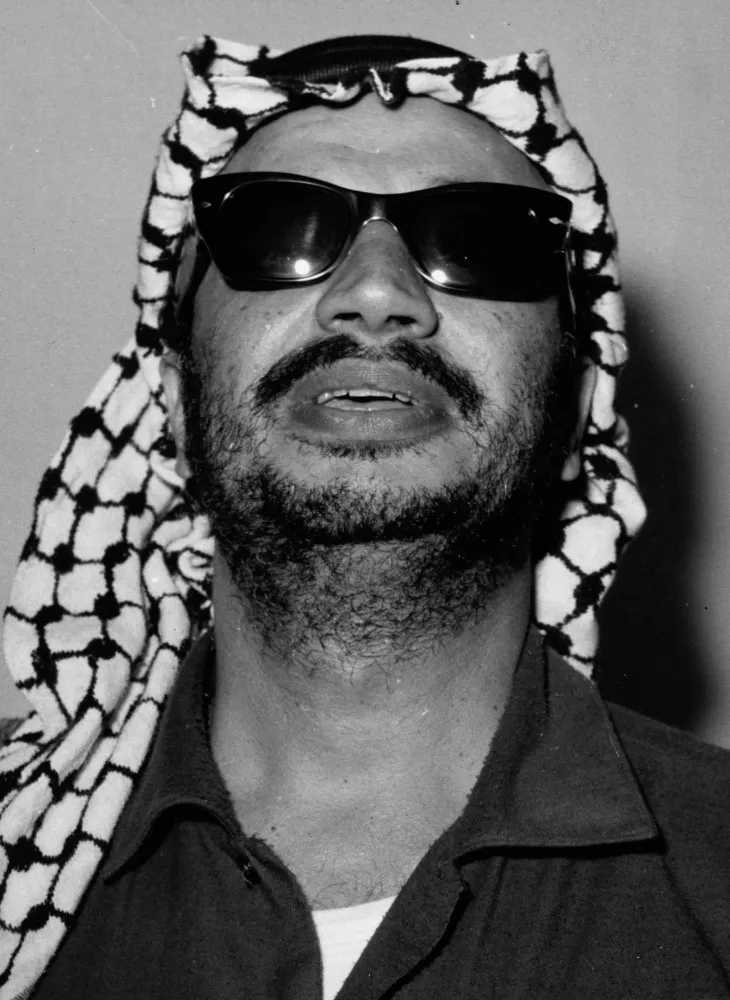 Yasser Arafat, o líder palestino, em um retrato oficial.