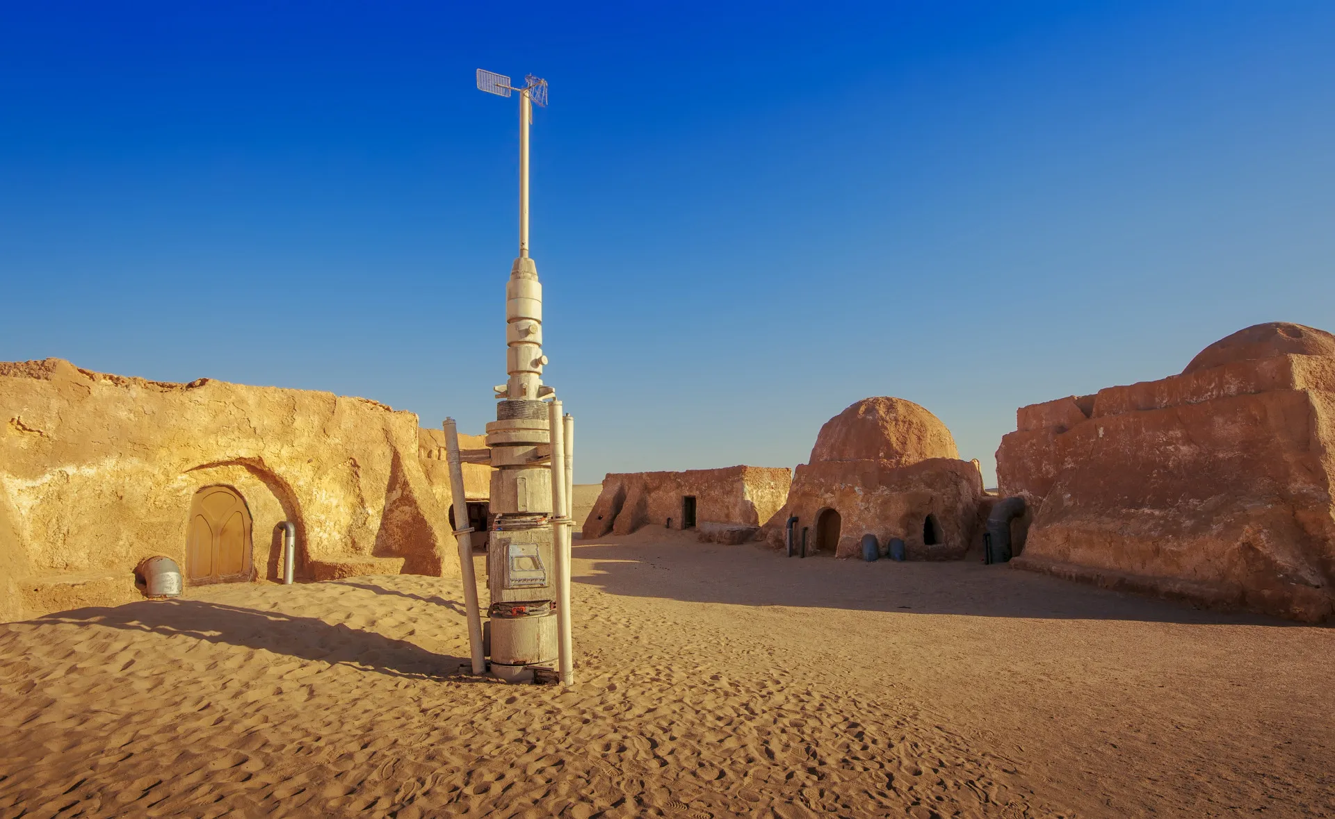 Interior do Hotel Sidi Driss em Matmata, local de filmagem de Star Wars.