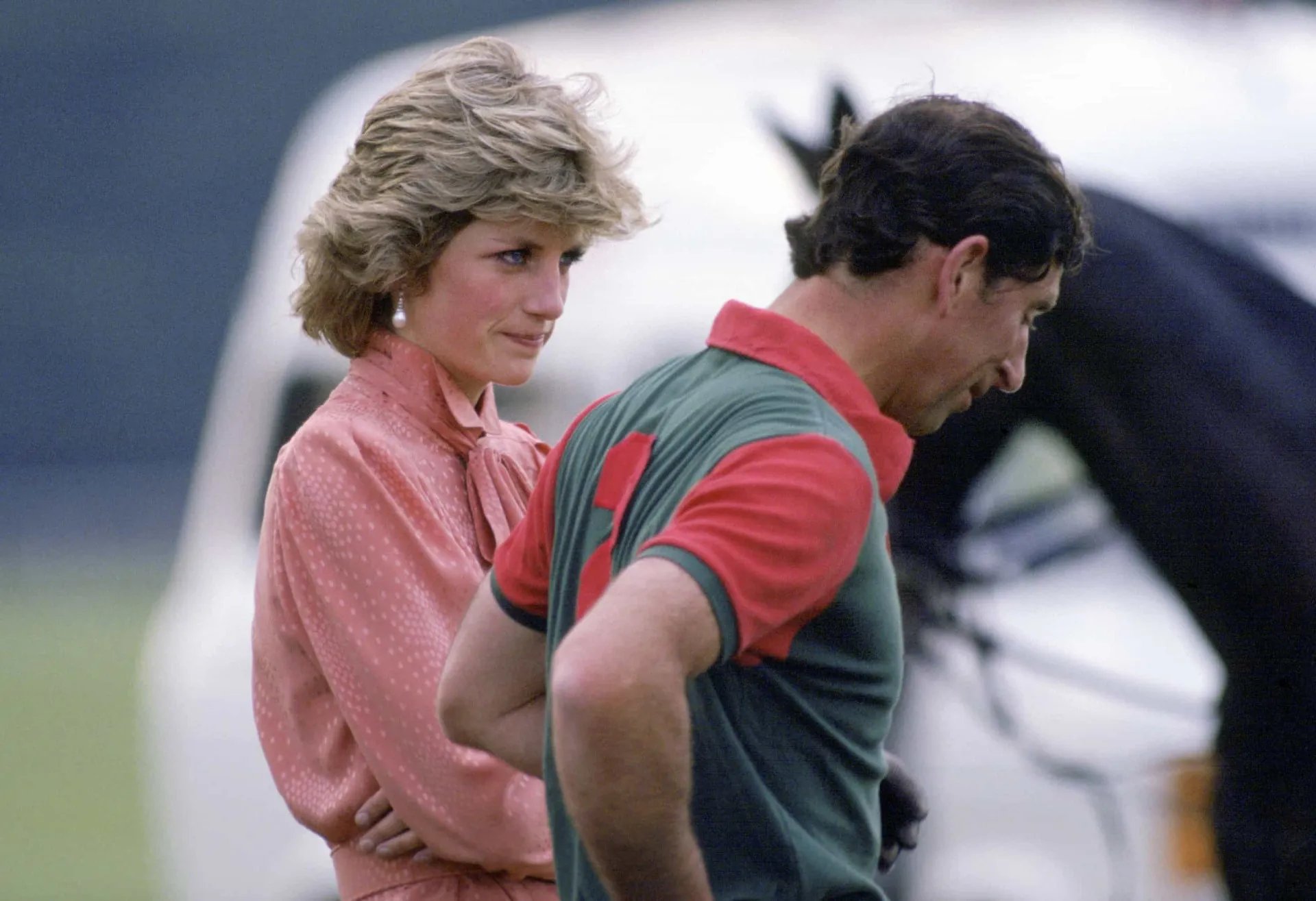 Princesa Diana, que também ficou desapontada com a falta de intimidade na lua de mel.