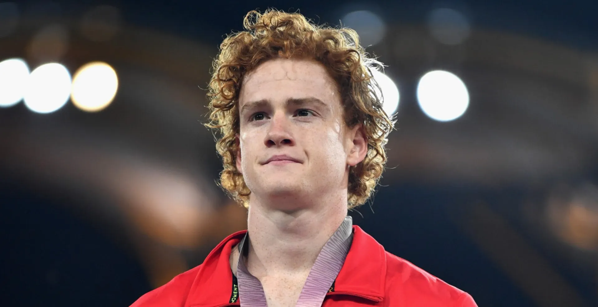 O campeão mundial de salto com vara Shawn Barber.