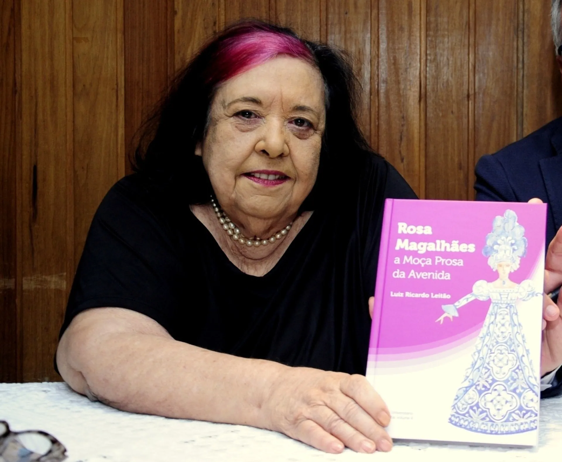 A carnavalesca multicampeã Rosa Magalhães.