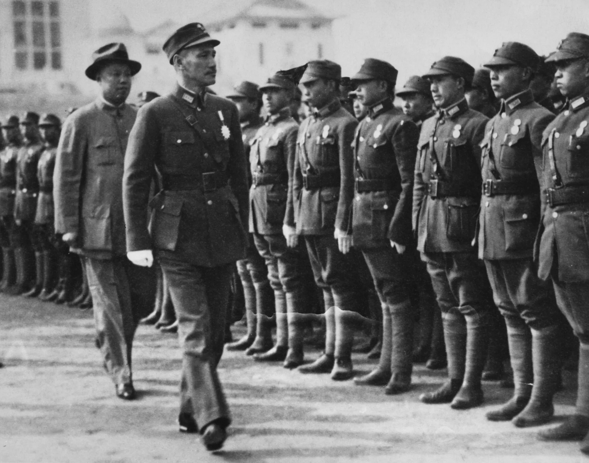 Chiang Kai-shek, ex-presidente da República da China, em um retrato oficial militar.