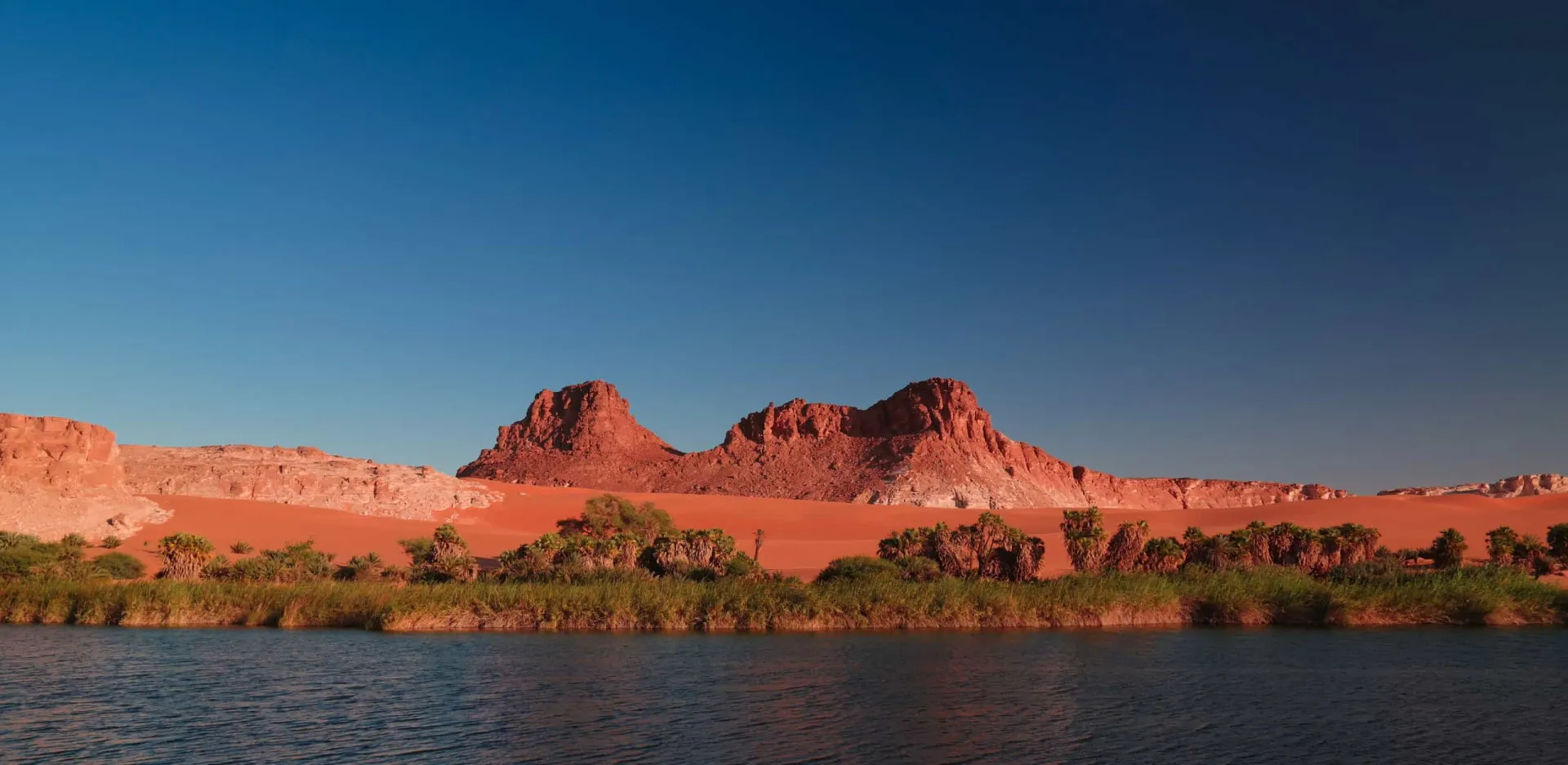 Formações rochosas no Deserto do Ennedi, no Chade.
