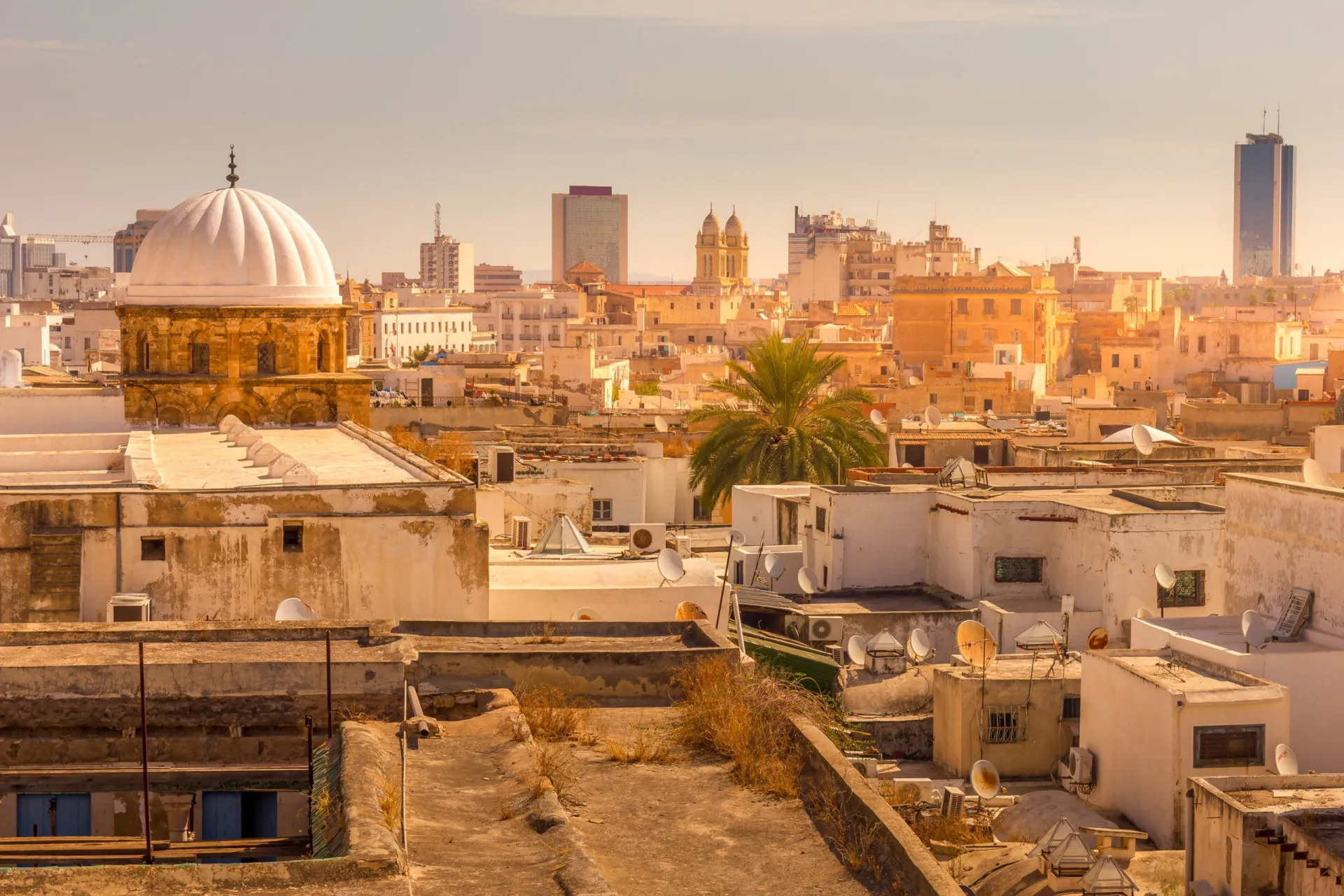 Mesquita histórica na cidade de Kairouan, na Tunísia.