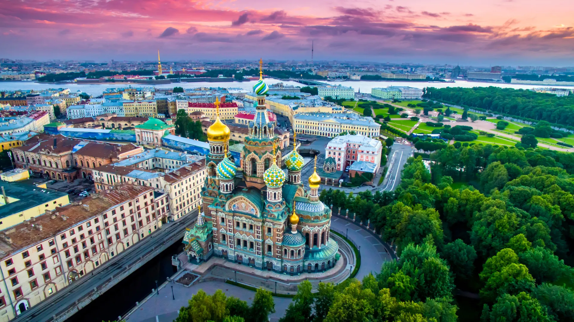 Catedral de São Basílio na Praça Vermelha, em Moscou, Rússia.