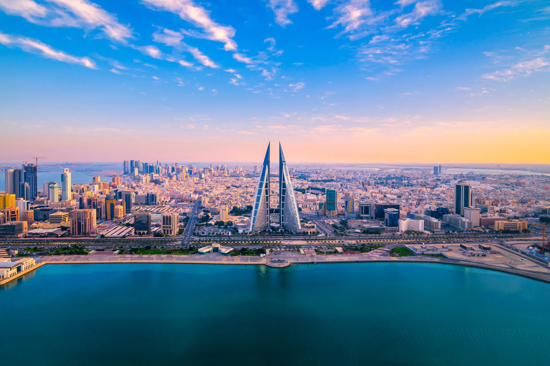 Vista moderna da cidade de Manama, capital do Bahrein.